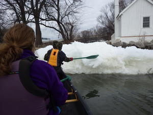 Ice canoeing, knocking down the ice wall