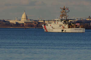 Coast Guard cutter on the Potomac