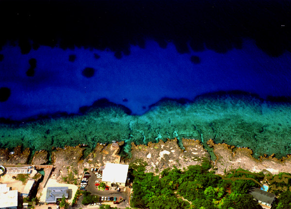 Aerial photo of Turtle Reef and Divetech by Courtney Platt, http://www.courtneyplatt.com/