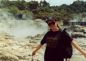 Sarah the the famous Willow Pet Hotel tee shirt at Hell's Gate.