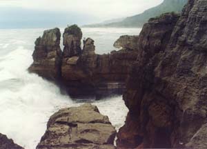 A wave about to crash at Pancake Rocks.