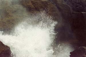 Crashing wave at Pancake Rocks.